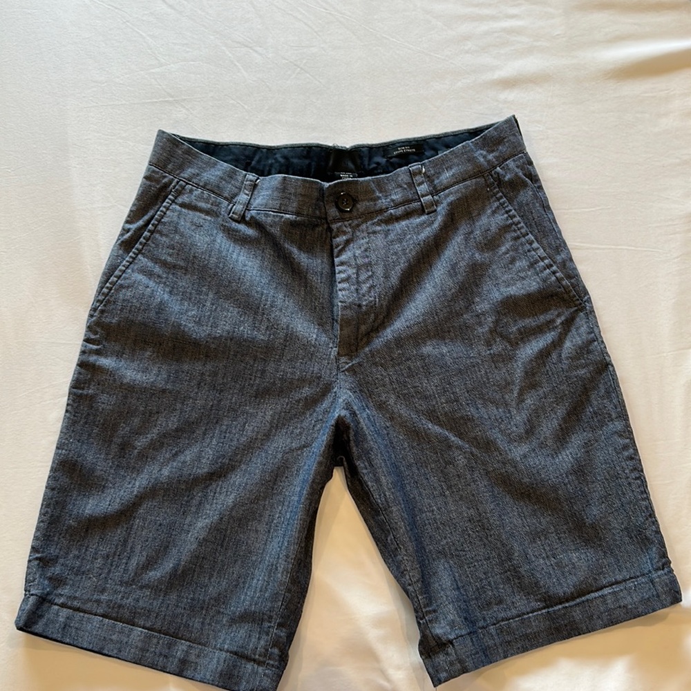 H&M Shorts Blue Size 30R
